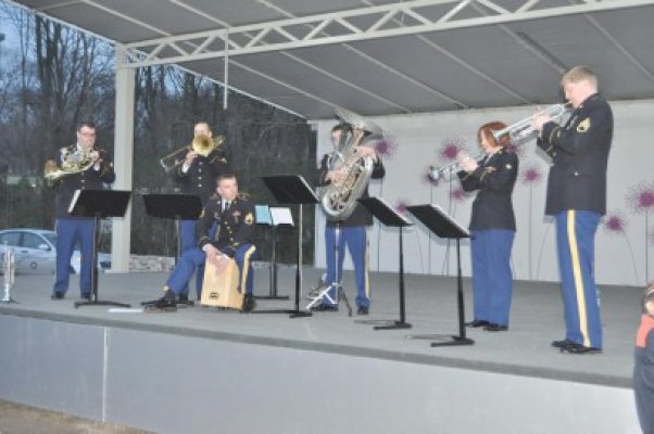 Militarii americani au oferit un concert de fanfară la Kogălniceanu
